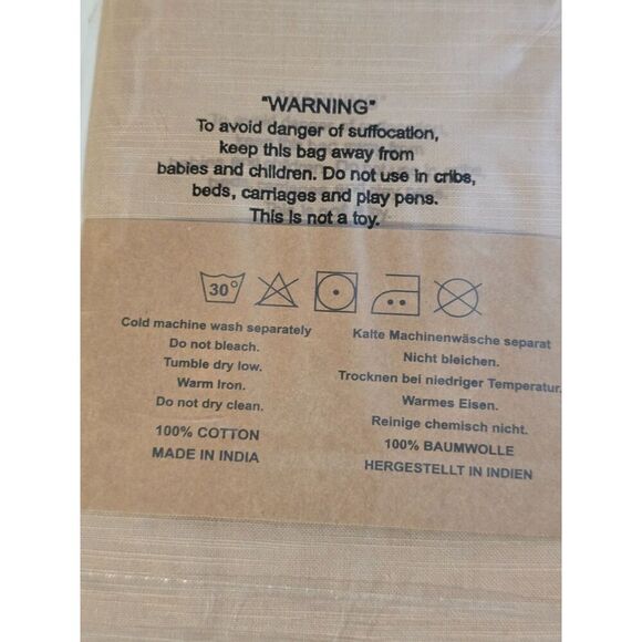 Urban Villa 4 pack Dinner Napkin Taupe NWT - Picture 6 of 6